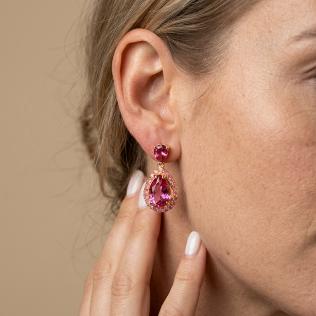 Tiffany - authentic 9.5 carat Pink Sapphire 0.7 carat Kasmir Ruby .925 Sterling Silver dipped in 22K Gold handcrafted Statement Earrings
