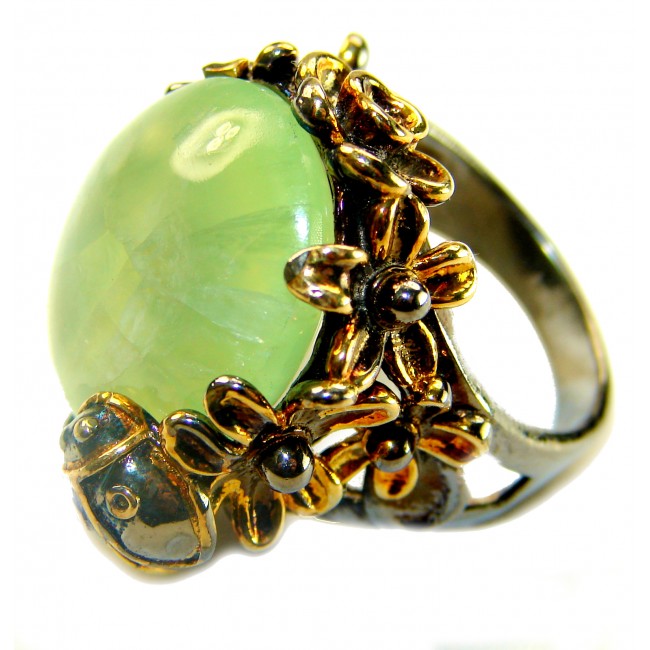Vintage Style Best quality 22.8 carat Prehnite 2 tones .925 Sterling Silver handcrafted Ring Size 7 1/2