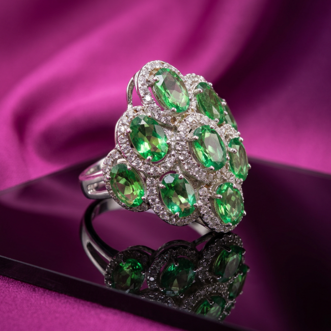 Exotic Beauty oval cut 17.5 carat Volcanic Helenite .925 Sterling Silver handmade Ring s. 7 1/4