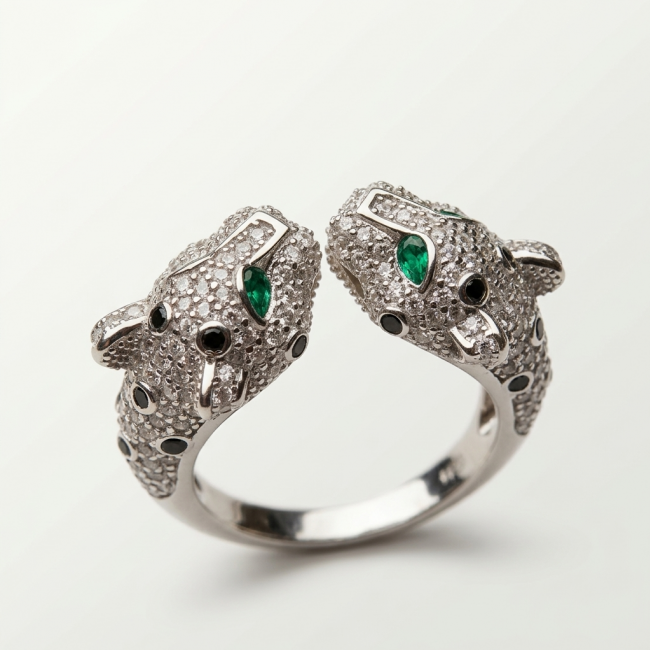 Panthère 4.5 carat Emerald black enamel .925 Sterling Silver handcrafted Statement Ring size 10