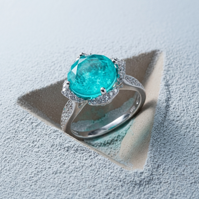 4.4 carat natural Colombian Emerald .925 Sterling Silver handmade Statement Ring size 8 1/4