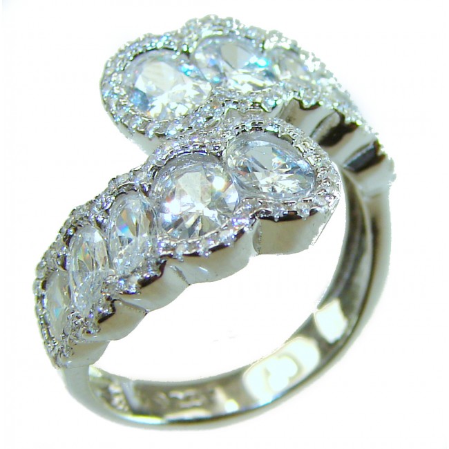 Precious 5.5 carat White Topaz .925 Sterling Silver ring size 7 1/4 - Close-up of 5.5 carat white topaz sterling silver ring