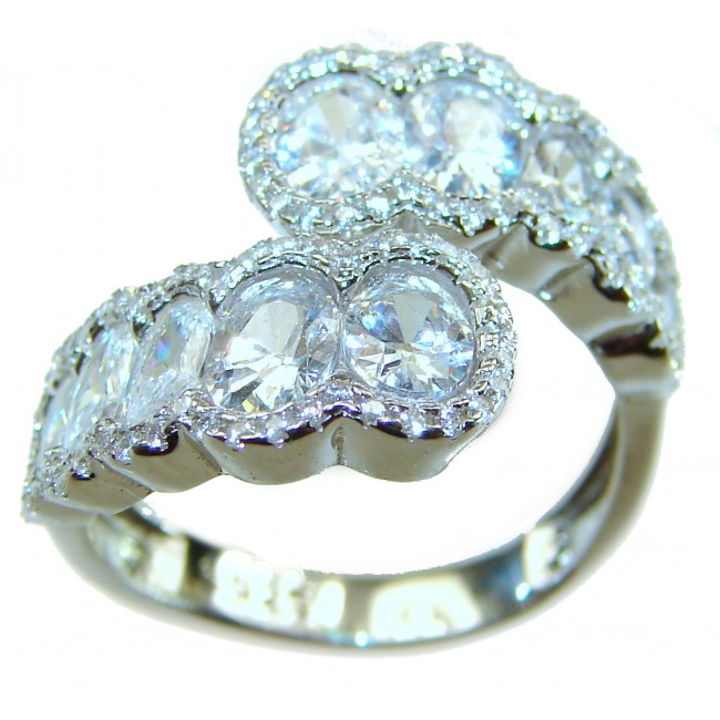 Precious 5.5 carat White Topaz .925 Sterling Silver ring size 7 1/4 - Close-up of a white topaz sterling silver ring with oval stones