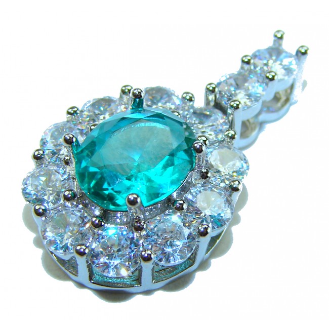 Divine Beauty 8.5 carat Aquamarine .925 Sterling Silver handcrafted pendant - Close-up of Divine Beauty Aquamarine pendant with sparkling stones