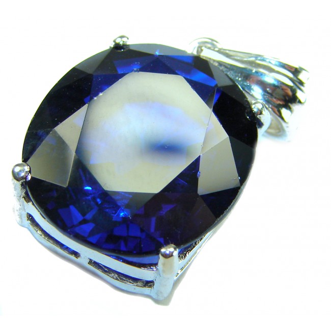 Enchanted Ocean Water oval cut 21.5 carat London Blue Topaz .925 Sterling Silver handmade Pendant - photo 2