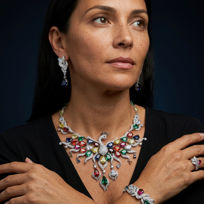 Giovanna - Authentic pear cut 3.9 carat Sapphire .925 Sterling Silver handcrafted earrings - Woman wearing Giovanna jewelry set with sapphire and multicolored gems.