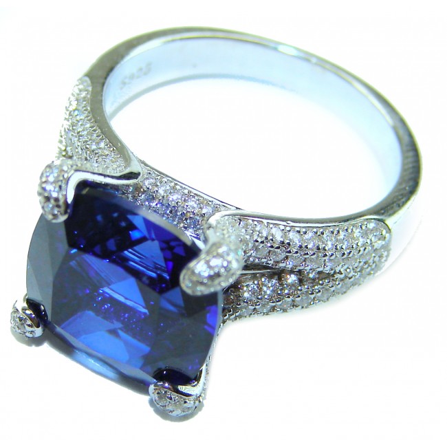 Blue Treasure 9.5 carat London Blue Topaz .925 Sterling Silver handmade Statement Ring size 8 - photo 2