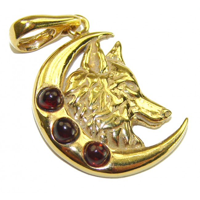 Night Wolf Prehistoric Authentic Baltic Amber 10K Gold over .925 Sterling Silver beautifully handcrafted Pendant