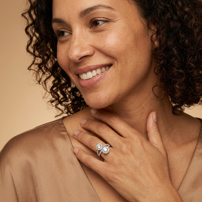 Aphrodite - 3.6 carat White Topaz .925 Sterling Silver handcrafted ring size 7 1/4 - photo 1