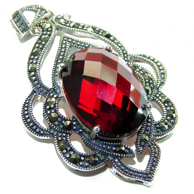 Crimson Fire Authentic 12.4 carat Garnet .925 Sterling Silver brilliantly handcrafted pendant