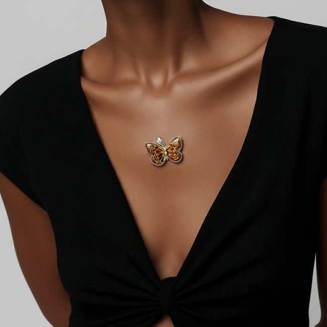 Prehistoric Authentic Butterscotch Baltic Amber .925 Sterling Silver beautifully handcrafted Pendant