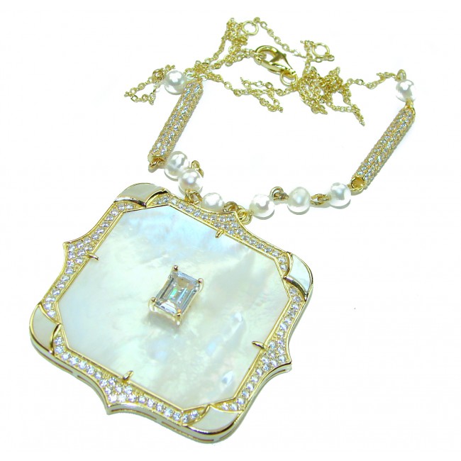 Precious natural creamy Blister Pearl 5.2 carat White Sapphire 18K Gold over .925 Sterling Silver Necklace - photo 4