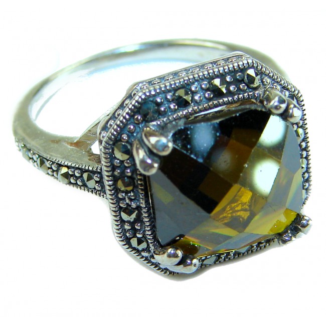 Exotic Beauty oval cut 22.5 carat Helenite .925 Sterling Silver dipped in Real Gold handmade Ring s. 9