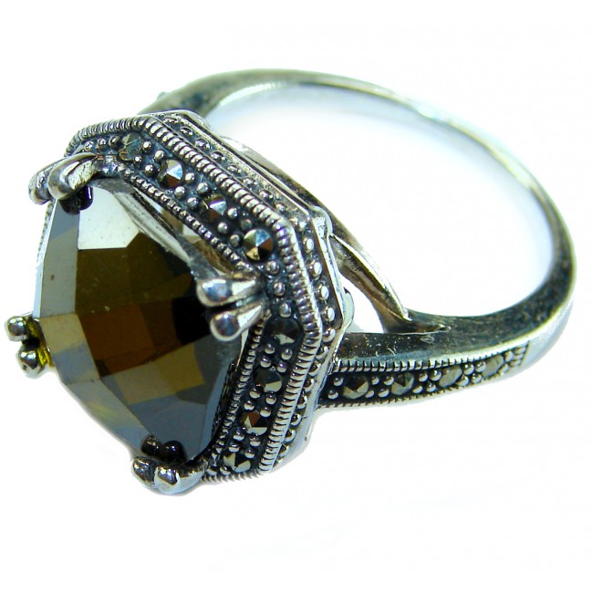 Exotic Beauty oval cut 22.5 carat Helenite .925 Sterling Silver dipped in Real Gold handmade Ring s. 9