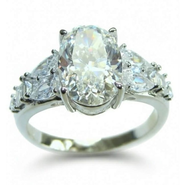 Oval cut 8.2 carat light yellow Sapphire .925 Sterling Silver brilliantly handcrafted ring s. 7 3/4 - photo 1