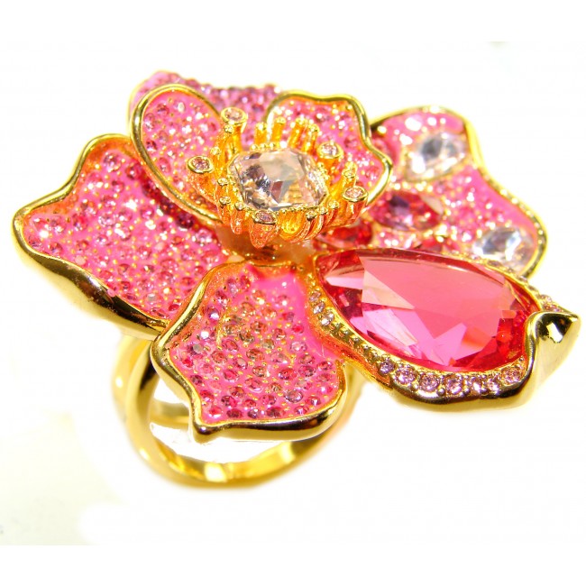 Hibiscus 27.5 carat Pink Amethyst 14K Gold over .925 Silver handcrafted Cocktail Ring s. 7 - Close-up of Hibiscus 27.5 carat pink amethyst flower ring in 14K gold.