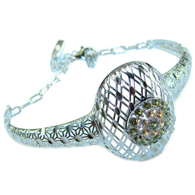 Casablanca - authentic 2.2 carat Morganite Peridot .925 Sterling Silver Bracelet - Silver bracelet with lattice design, front view of stones and details