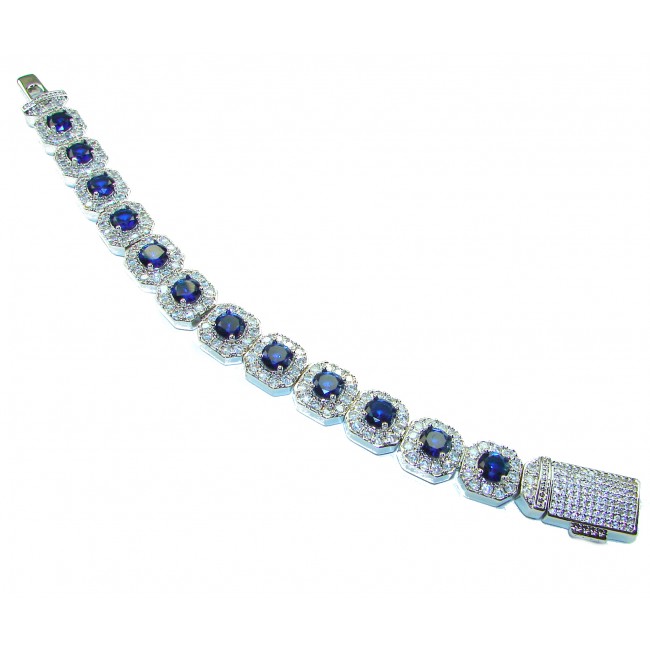 Beauty of Nature - natural 22.5 carat Sapphire .925 Sterling Silver handmade Statement Bracelet - Bracelet with sapphires and diamonds, top view, clasp visible