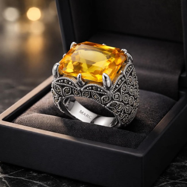 Solid 24.8 carat Genuine Golden Topaz .925 Sterling Silver handcrafted ring size 7 - Close-up of golden topaz ring in a jewelry box, engraved "MARC".