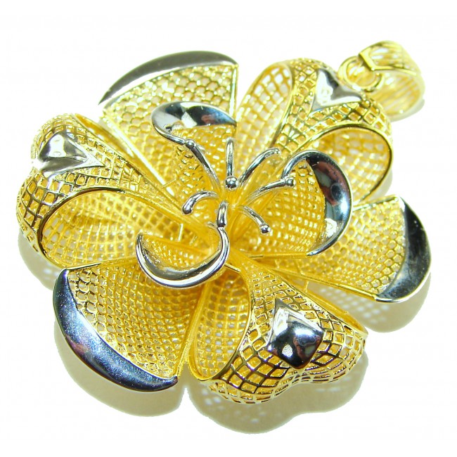 Dubai Style - Golden Rose .925 Sterling Silver dipped in 22K Gold handmade Pendant - Golden rose pendant, top view, .925 sterling silver, 22k gold plated.