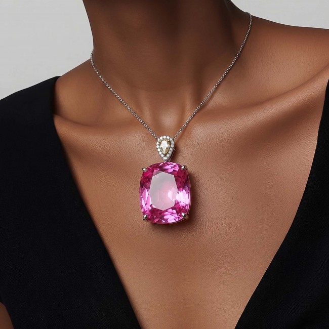 Incredible oval cut 27.8 carat Pink Sapphire .925 Sterling Silver handcrafted pendant - Worn on neck: 27.8 carat pink sapphire pendant with sterling silver chain