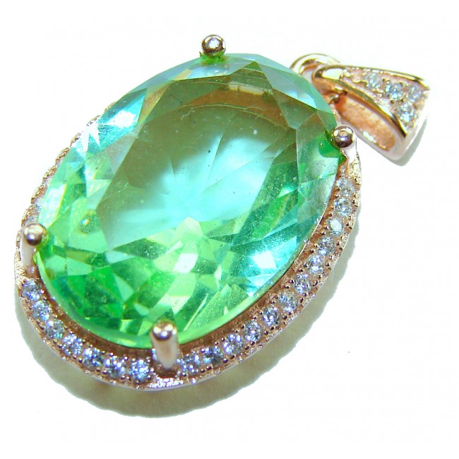 Royalty 9.9 carat authentic Himalayan Peridot 22K Gold over .925 Sterling Silver Handcrafted Statement pendant - Close-up of Himalayan Peridot pendant with 22K gold setting.