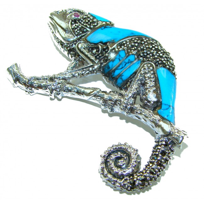 Spectacular Big Chameleon Lizard inlay Turquoise .925 Sterling Silver handmade Brooch - Side view of chameleon brooch with turquoise inlay and silver finish.