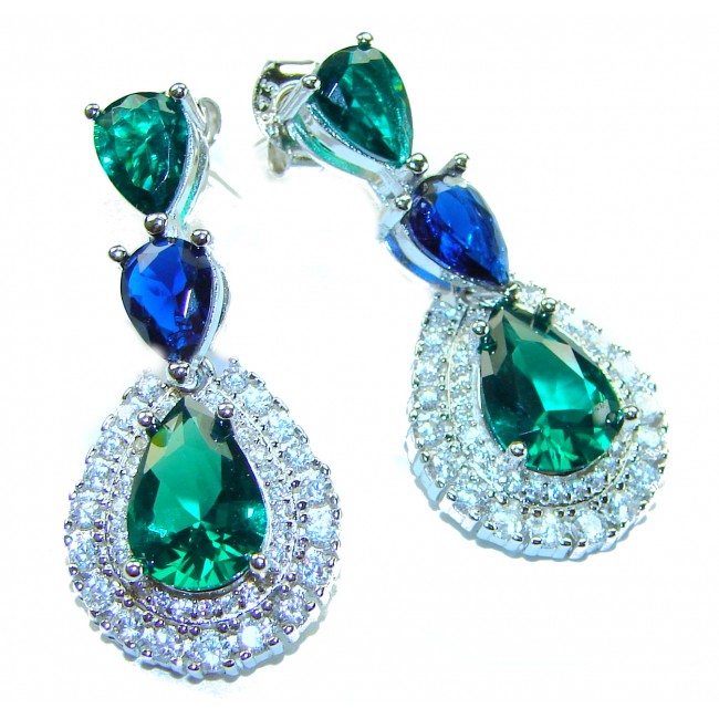 Tiffany - Authentic 10.5 CARAT Chrome Diopside Sapphire .925 Sterling Silver handcrafted earrings - Close-up of Tiffany chrome diopside and sapphire earrings.