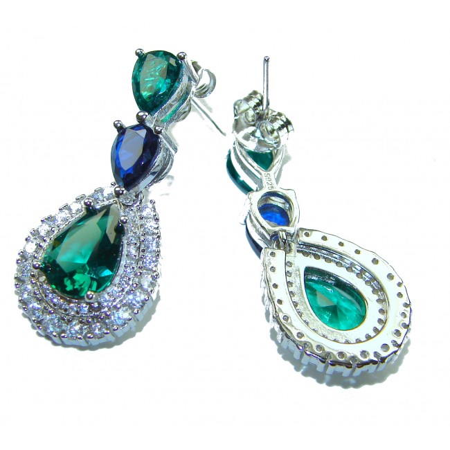 Tiffany - Authentic 10.5 CARAT Chrome Diopside Sapphire .925 Sterling Silver handcrafted earrings - Tiffany earrings close-up: chrome diopside, sapphire, .925 silver settings.