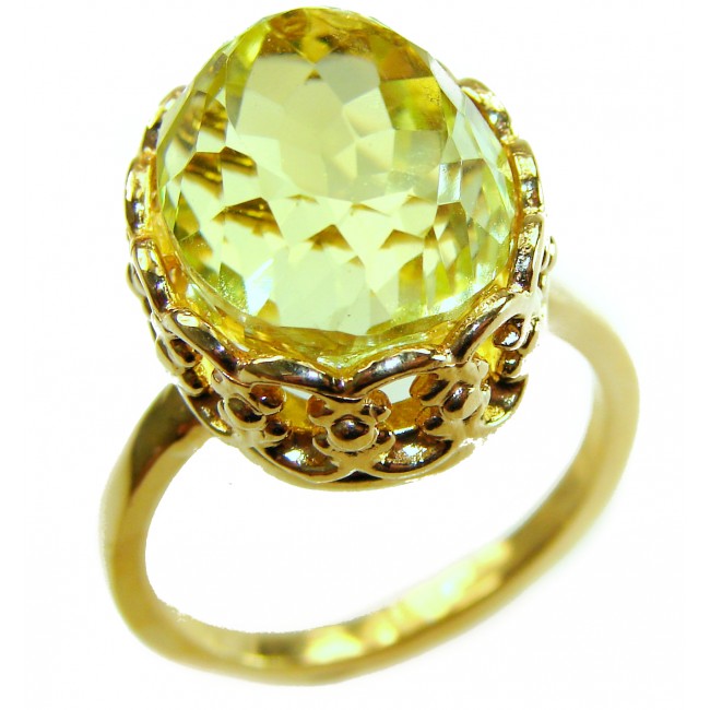 Summer Friday 14.8 carat Genuine Lemon Quartz 18K Gold over .925 Sterling Silver handcrafted ring size 10 - Close-up of Summer Friday lemon quartz ring in 18K gold setting