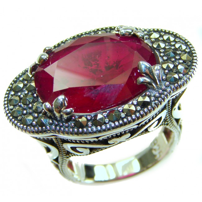 Red Power Authentic 25.4 carat Garnet .925 Sterling Silver brilliantly handcrafted large Statement Ring size 7 - Close-up of red garnet ring with ornate sterling silver setting