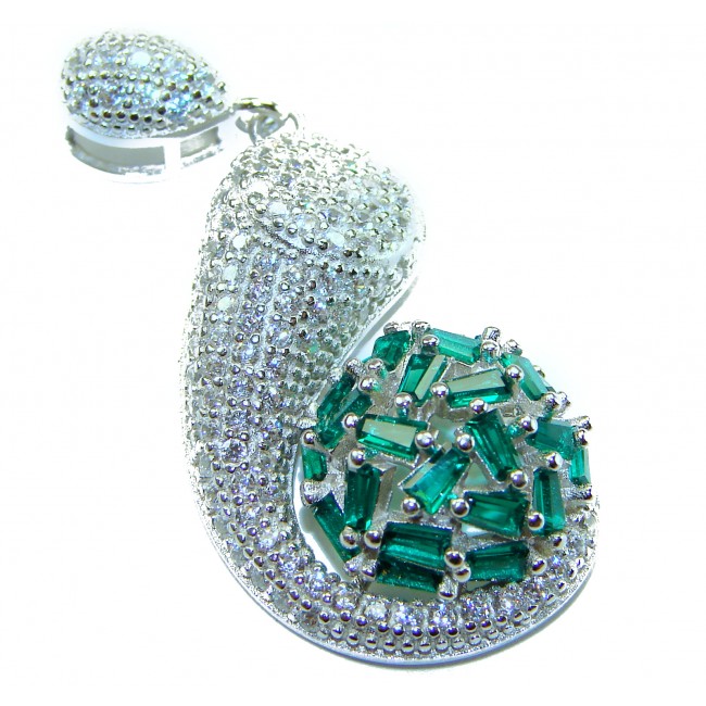 Amazonia - 15.8 carat Colombian Emerald .925 Sterling Silver handmade Statement pendant - Close-up of Amazonia Colombian emerald pendant in sterling silver.