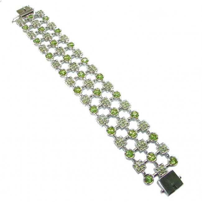 Vittoria Natural 27.8 carat Brazilian Peridot Rhodium over .925 Sterling Silver handmade Statement Bracelet - Peridot bracelet with rhodium, top view showing clasp and stones.