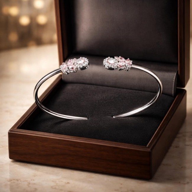 Precious Light Natural 5.2 carat Kunzite .925 Sterling Silver bracelet - Bracelet in box, Precious Light Natural 5.2ct Kunzite, .925 Sterling Silver