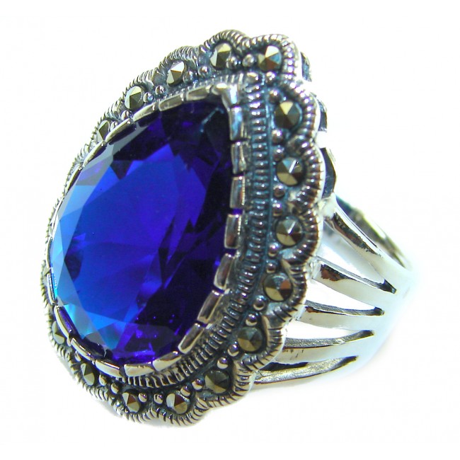 Julietta 12.8 carat London Blue Topaz Marcasite .925 Sterling Silver handmade Statement Ring size 6 - Close-up of Julietta 12.8 carat blue topaz ring with marcasite accents