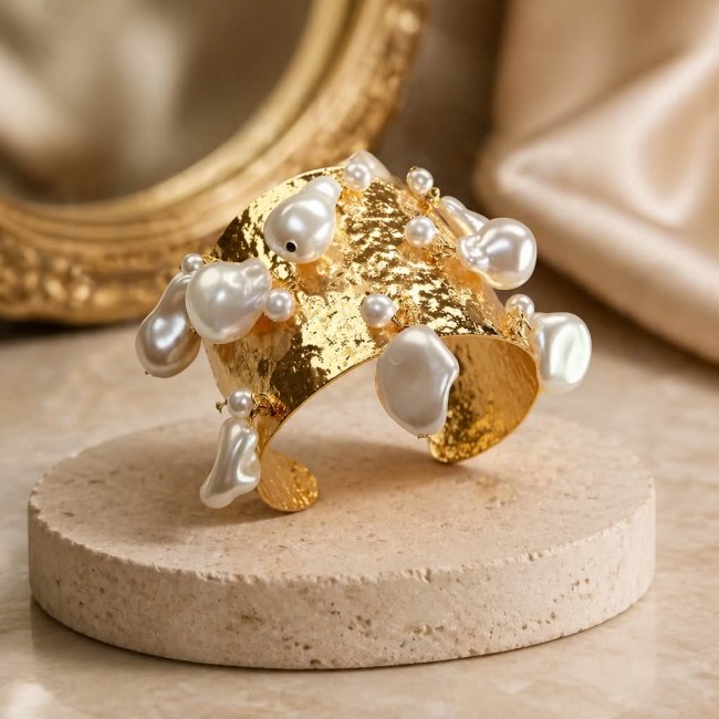 Divine! - Precious Cha Cha Blister Pearl Natural Golden Large Women bracelet - photo 2