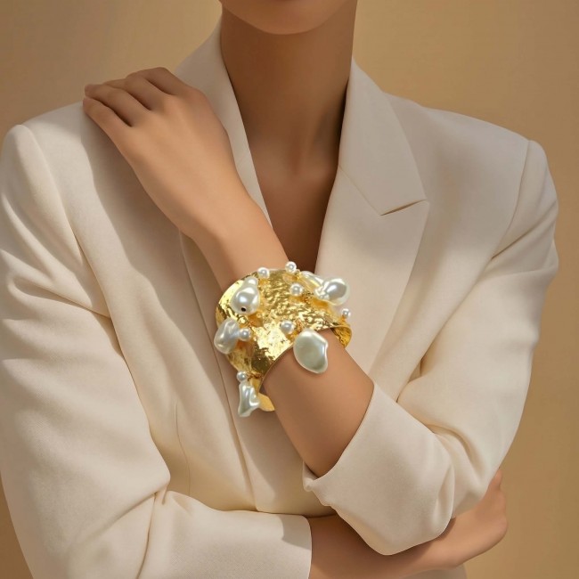 Divine! - Precious Cha Cha Blister Pearl Natural Golden Large Women bracelet - photo 1