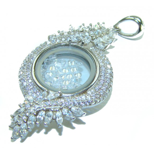 Floating Memories 10.5 carat White Topaz .925 Sterling Silver Handcrafted Statement pendant - Floating Memories pendant, 10.5 carat White Topaz, top view.