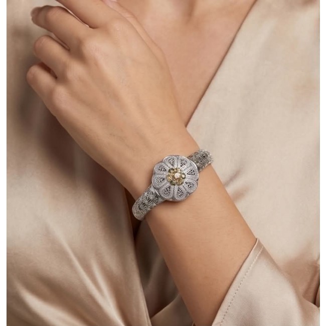 Casablanca Italy made 1.8 carat yellow Sapphire .925 Sterling Silver brilliantly handcrafted Bracelet - Bracelet worn on wrist, floral design with yellow sapphire centerpiece