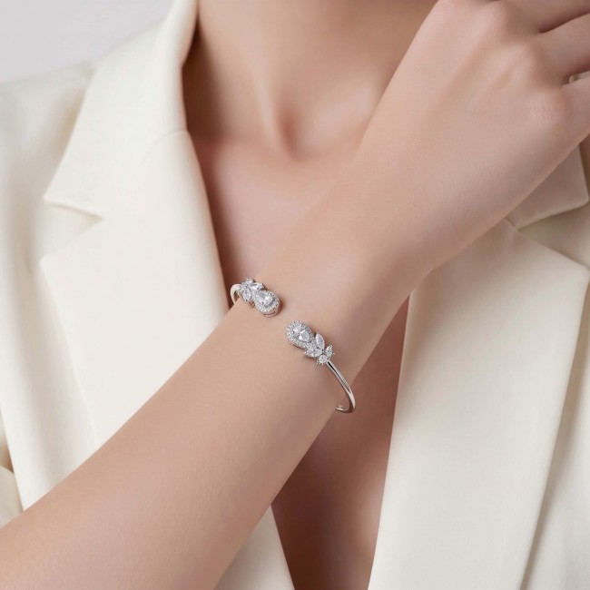 Precious Light Natural 5.2 carat White Topaz .925 Sterling Silver bracelet - Bracelet worn on wrist, showcasing topaz stones and sterling silver details