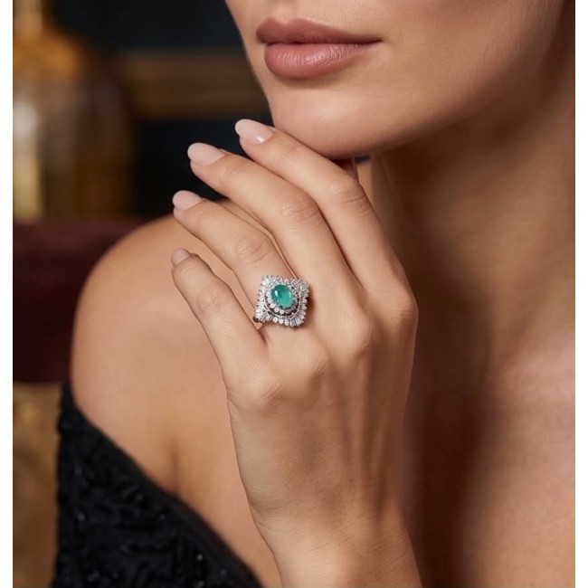 Vintage style - Timless Beauty - 3.5 carat Colombian Emerald 7.1 carat White Topaz .925 Sterling Silver handcrafted Statement Ring size 7 1/4 - Emerald ring worn on hand, close-up showing vintage style details.
