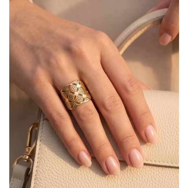 Dubai Style .925 Sterling Silver dipped in 22K Gold handmade Large ring size 9 - Dubai Style gold-plated silver ring worn on hand with beige purse.