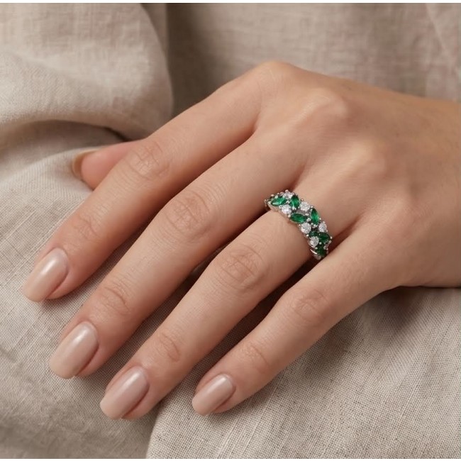 Authentic 2.8 carat CHROME Diopside .925 Sterling Silver handcrafted Ring size 6 - Ring with green stones worn on hand, showcasing design.