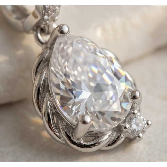 Allure Natural 6.2 carat White Topaz .925 Sterling Silver handcrafted earrings - Close-up of Allure 6.2 ct White Topaz in .925 Sterling Silver setting.