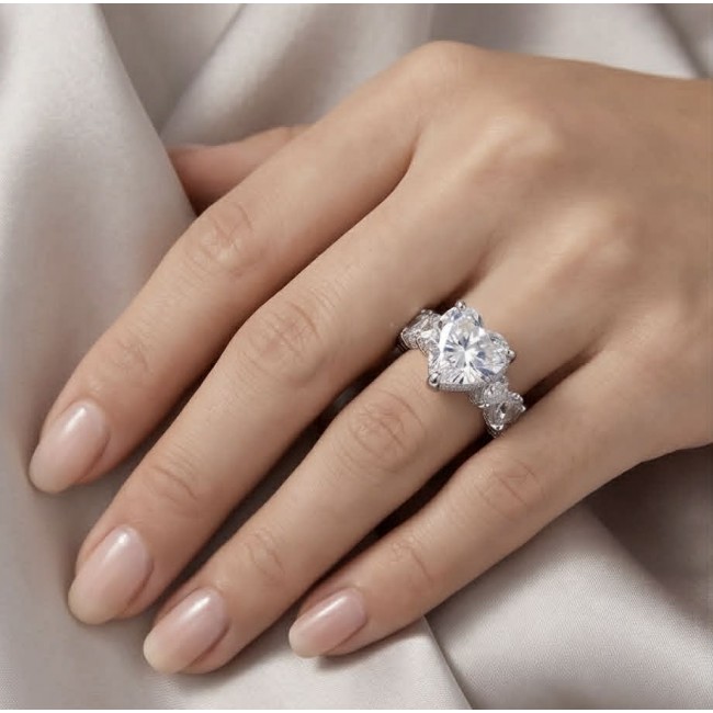 Pure Love - Luxurious 14.5 carat White Topaz .925 Sterling Silver Solid ring size 8 - White Topaz ring worn on hand, showcasing design and sparkle.