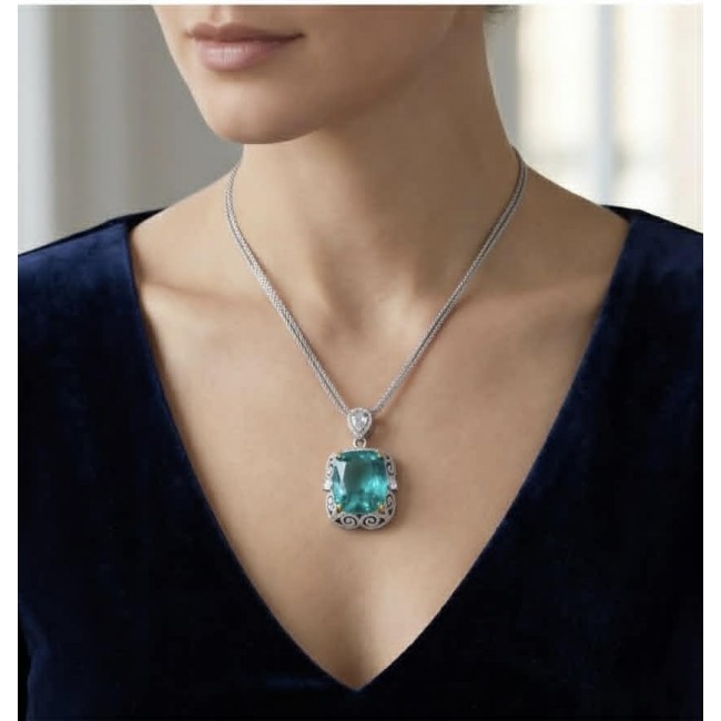 Wonderland 31.3 carat fancy emerald cut Paraiba Tourmaline 2 tones .925 Sterling Silver Handcrafted Statement necklace - Necklace with 31.3 carat Paraiba Tourmaline worn on model's neck