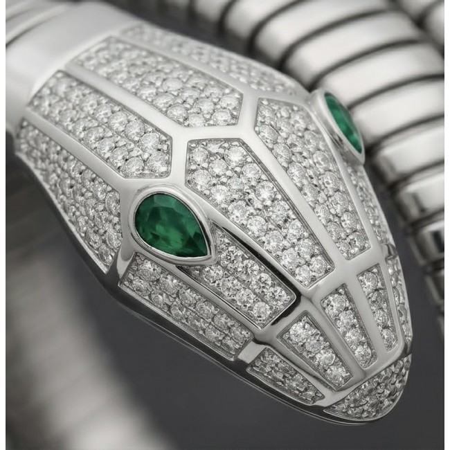SERPENTINE Precious Snake Genuine 4.2 carat Emerald 925 Sterling Silver handcrafted Bracelet - Close-up of snake design with emerald eyes and diamond detailing
