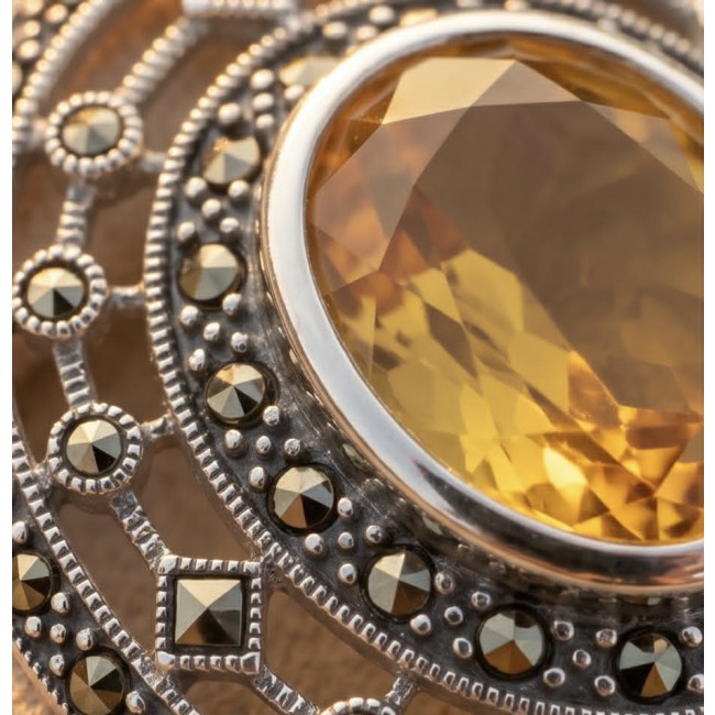 Costa del Sol 10.8 carat Citrine MARCASITE .925 Sterling Silver handcrafted Statement pendant - Stone close-up of Costa del Sol 10.8 carat Citrine MARCASITE jewelry