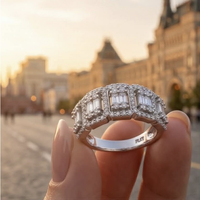 Art Deco - Classic Beauty 4.5 carat White Topaz .925 Sterling Silver Statement ring size 6 1/4 - Close-up of Art Deco Classic Beauty ring with white topaz stones