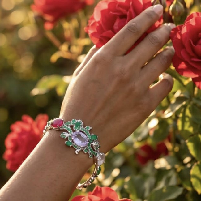 Marie Antoinette's Style - Authentic 65.9 carat COLOMBIAN EMERALD Amethyst .925 Sterling Silver dipped in rhodium handcrafted Bracelet - Bracelet with colorful stones worn on hand, surrounded by red roses.